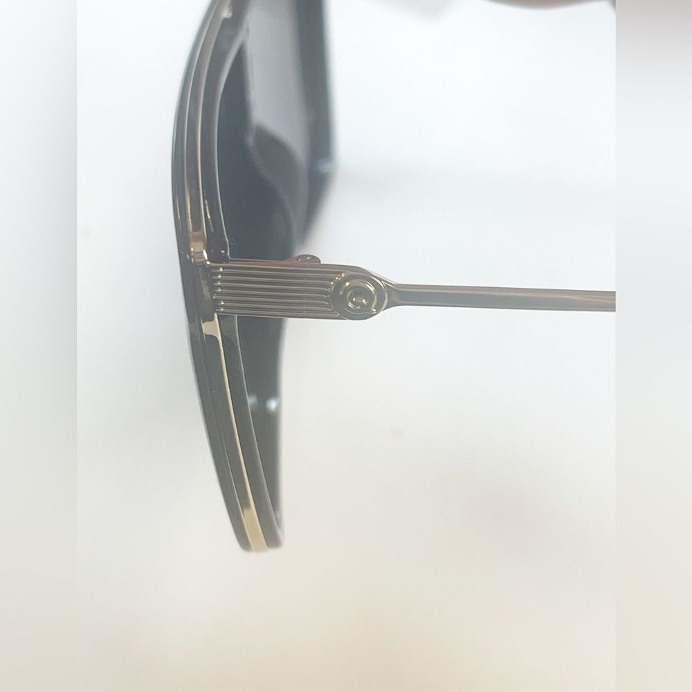 Quay Australia Black Gradient Sunglasses - Picture 14 of 15